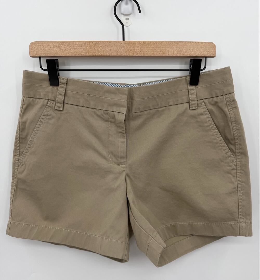 J.Crew Khaki City Fit 5 Inch inseam Chino Shorts Size 6 Classic NWT Summer